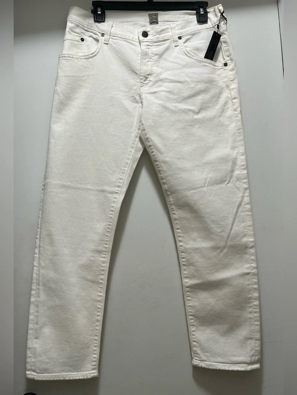 Citizens Of Humanity Lennox Cropped Lose Fit Jeans in White Size 29